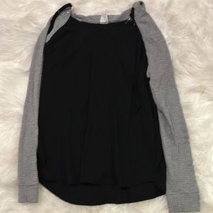 Long sleeve hooded tee